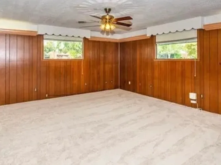 301 Meadowspring Rd — Photo 9