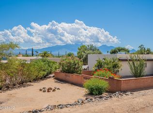 990 N Camino De Luz, Green Valley, AZ 85614