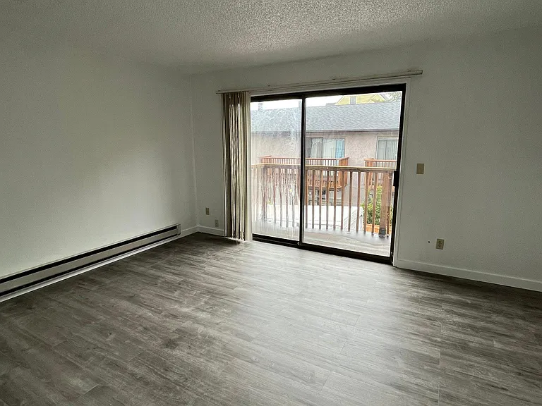 3rd bedroom upstair