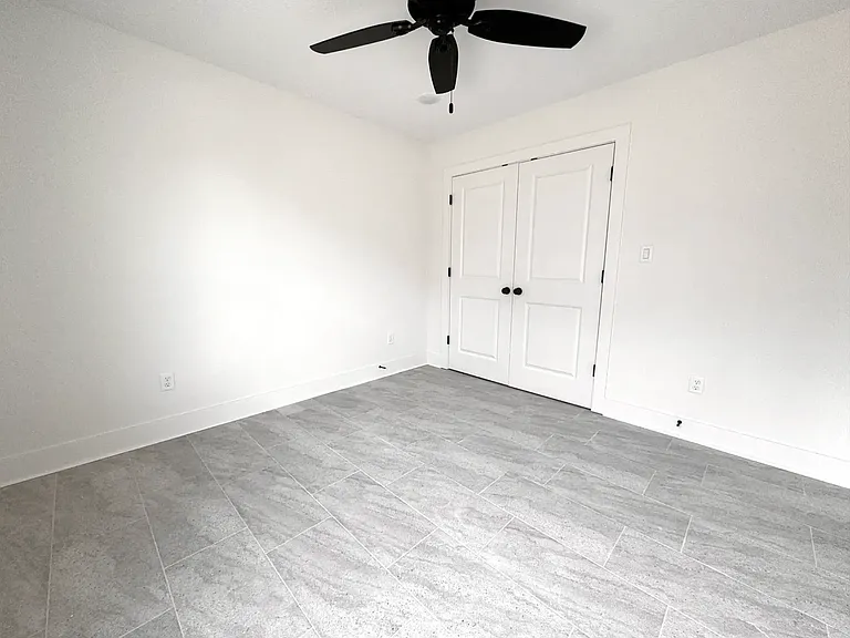 240 Wolf Den Ln — Photo 15