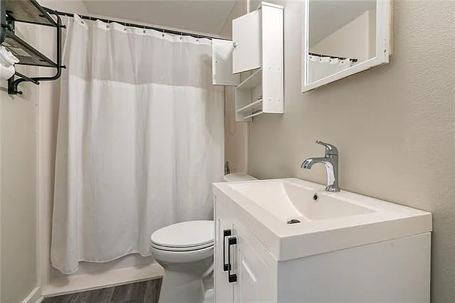 716 Grove Ave — Photo 11