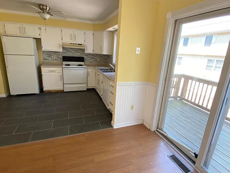 22 Chamberlain St — Photo 23