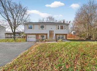 41 Decker Drive, Washingtonville, NY 10992