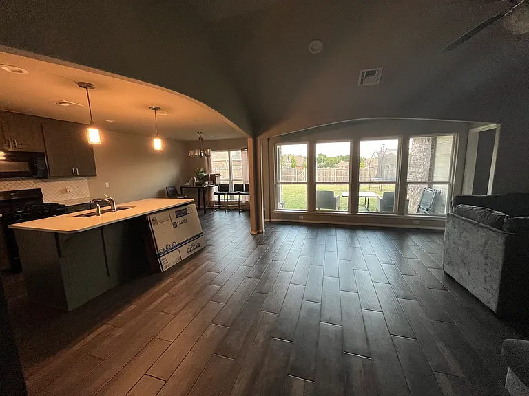 3809 S 12th Pl #1 — Photo 3