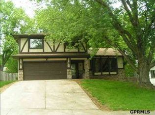 14722 Drexel St, Omaha, NE 68137