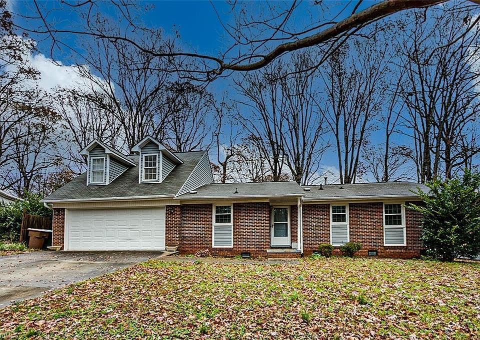 1st image of 2714 Holly Dr
