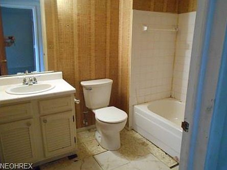 5th image of 20405 Williamsburg Ct #222A