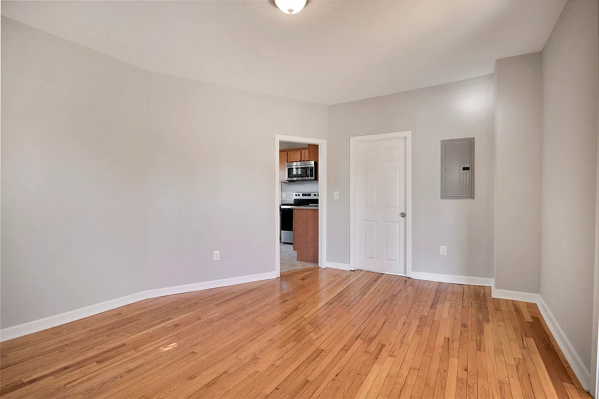 Building Photo - 34 Kellogg St #2