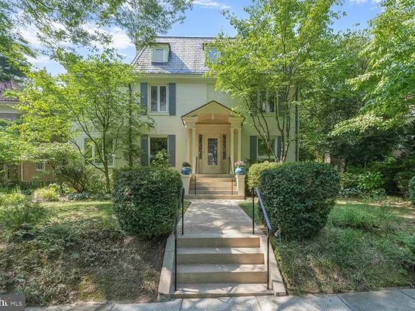 3718 Harrison St NW, Washington, DC 20015
