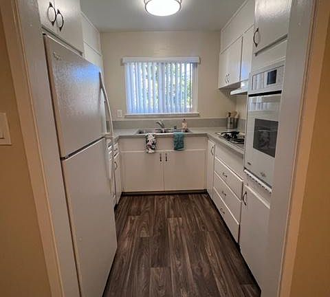 2nd image of 364 W Olive Ave #8