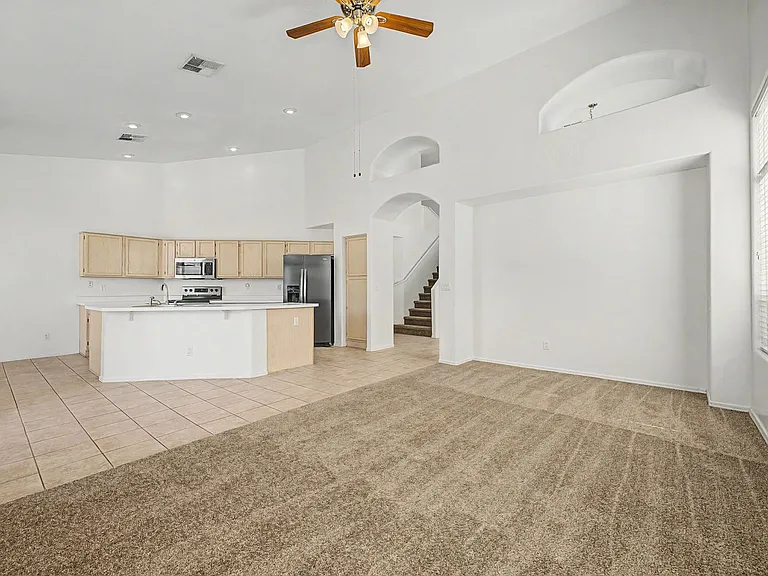 4432 E Meadow Dr — Photo 10