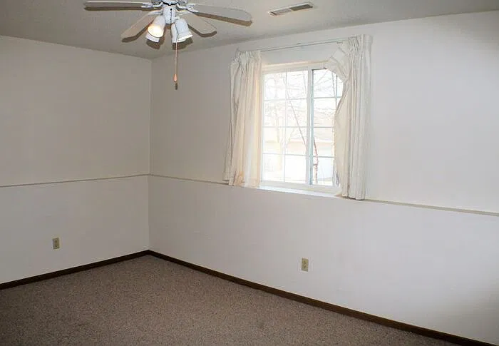 471 S Scott Blvd — Photo 11