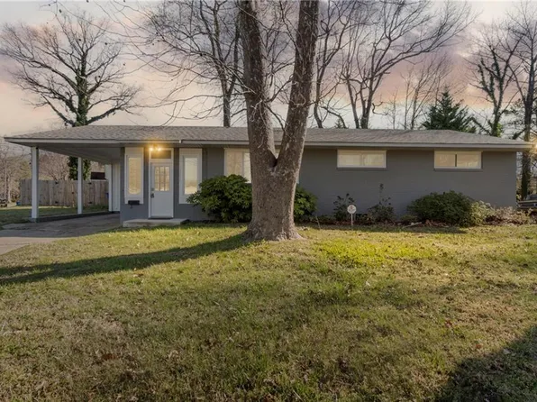 8016 Winstead Ct, Norfolk, VA 23518