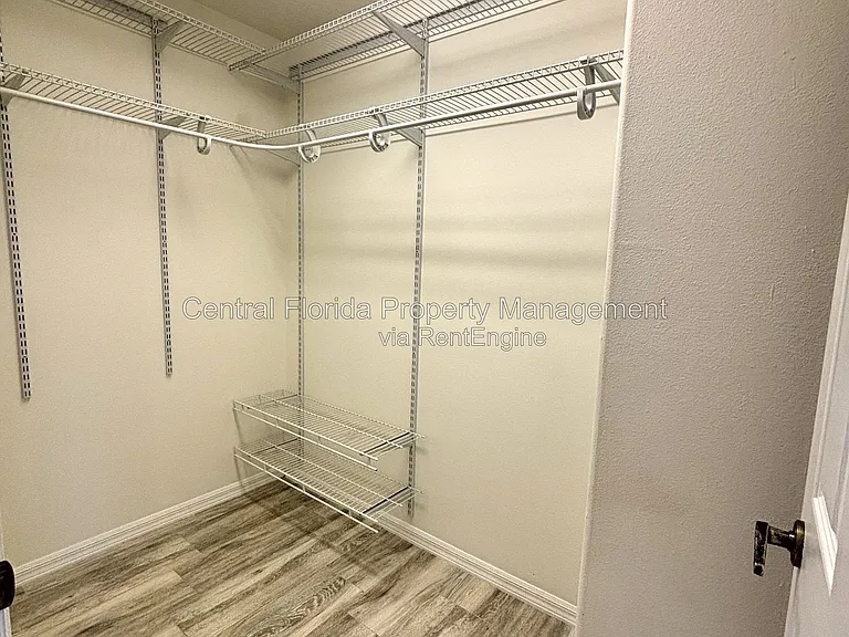 1935 Westpointe Cir — Photo 10