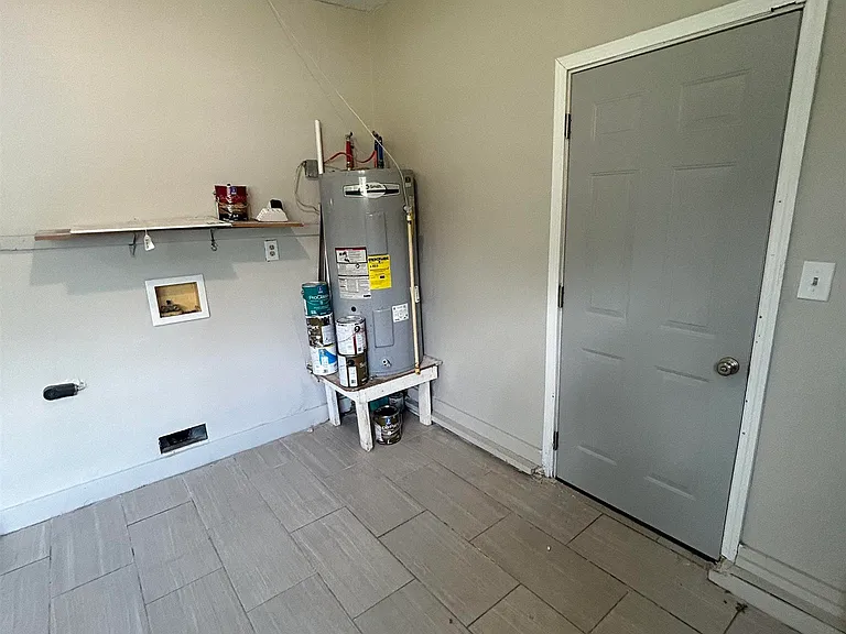 6203 Colfax Rd NW — Photo 23