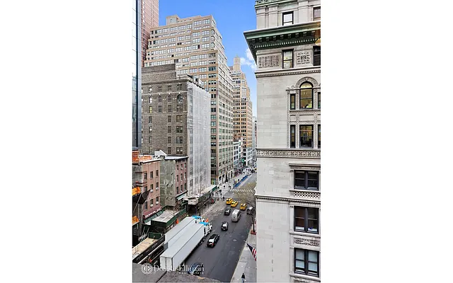 Sold by Douglas Elliman | media 8