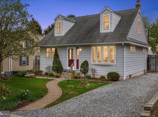 1068 Warren St, Pottstown, PA 19464