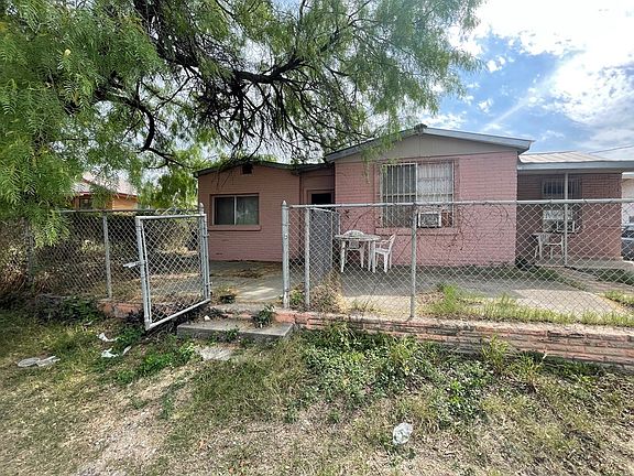 2nd image of 1650 El Indio Hwy