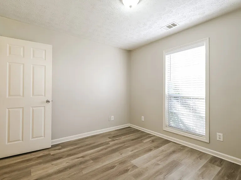 3869 Deaton Rd — Photo 12