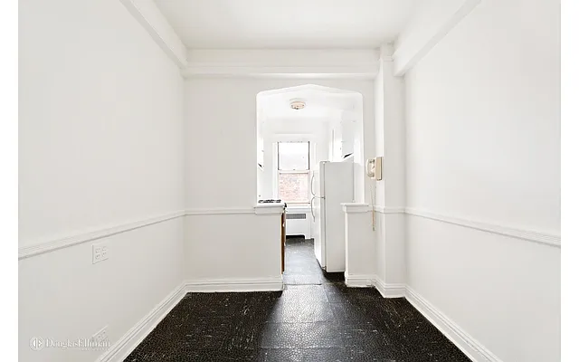 Sold by Douglas Elliman | media 14