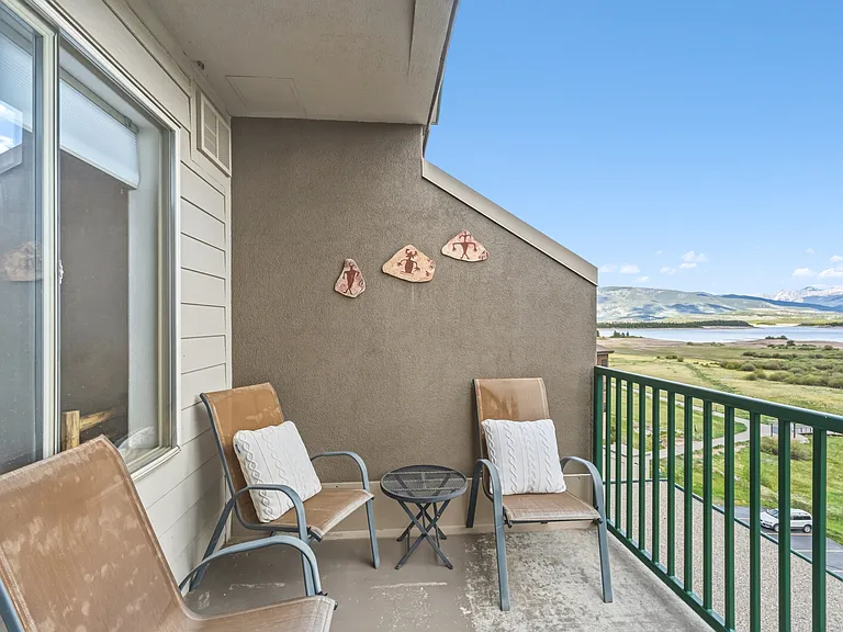 Views of Lake Dillon - 7th floor deck