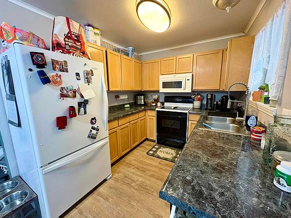 4th image of 1242 Ketchikan Lakes Rd