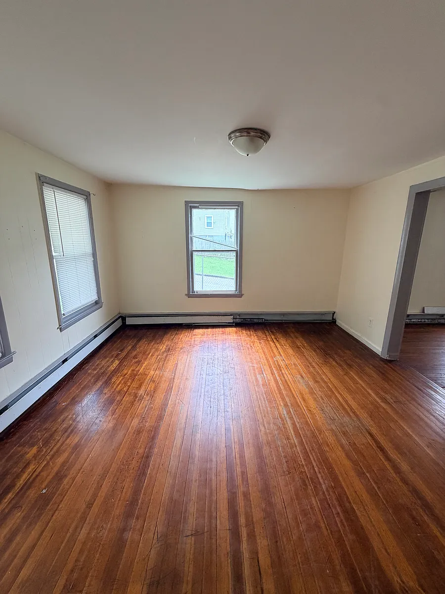 Building Photo - 332 Quinnipiac Ave