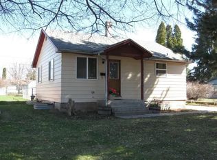 1104 W 2nd St, Weiser, ID 83672