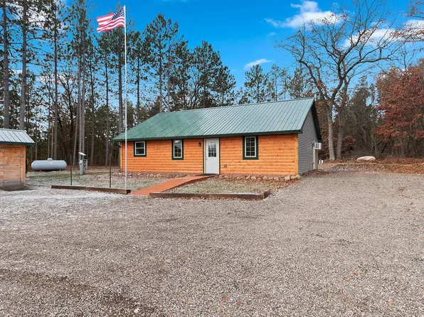 N9751 Parkway ROAD, Crivitz, WI 54114