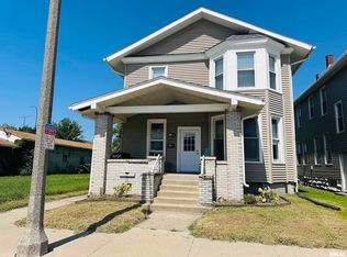 2121 5th Ave, Moline, IL 61265
