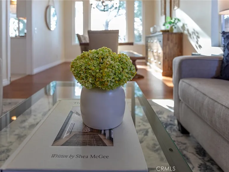 15464 Borges Dr — Photo 36