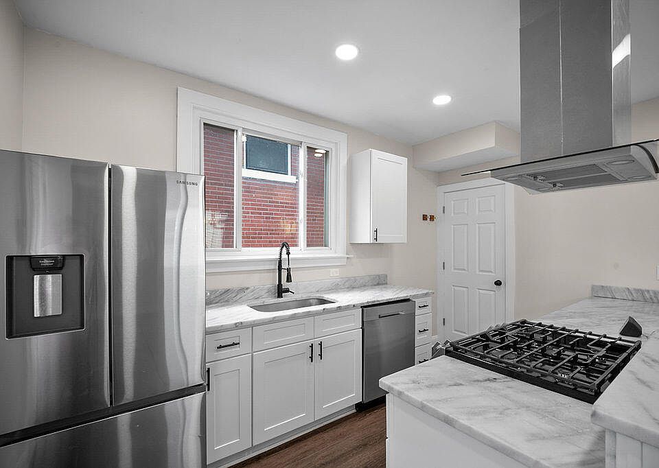 1st image of 1248 Parkway Ave