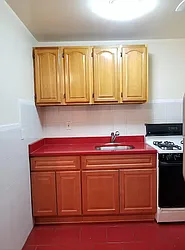 Rented by Dyer Estate Mgmt