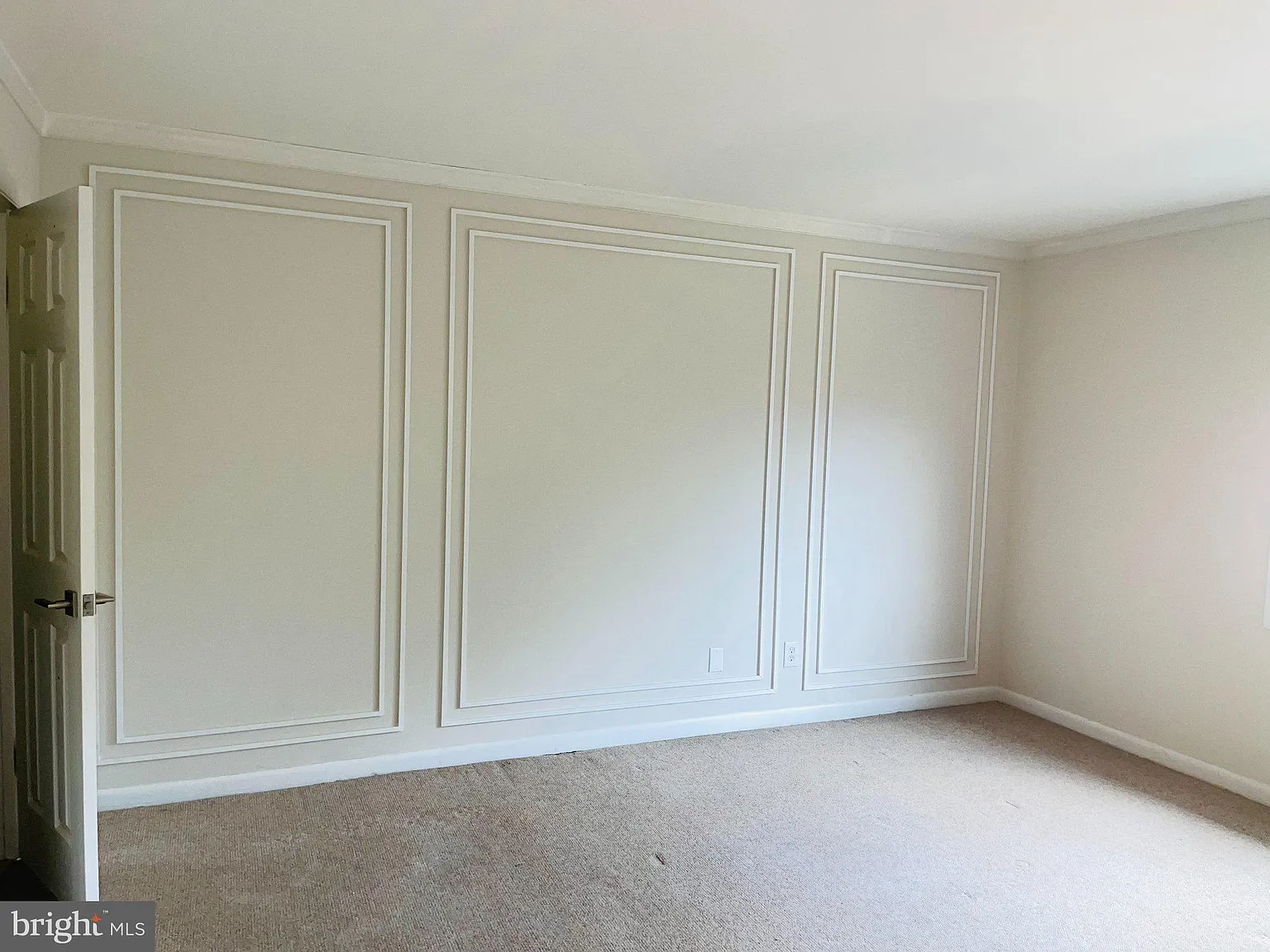 1 bed, 1.0 bath, 721 sqft, $1,750 — Photo 3