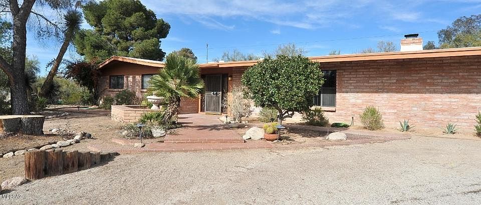 1st image of 1110 W San Miguel Cir