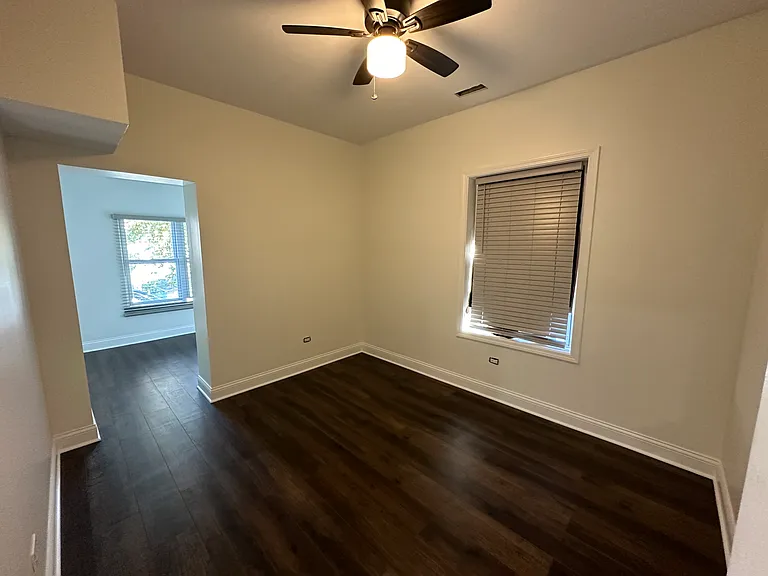 1427 N Laramie Ave #2 — Photo 1