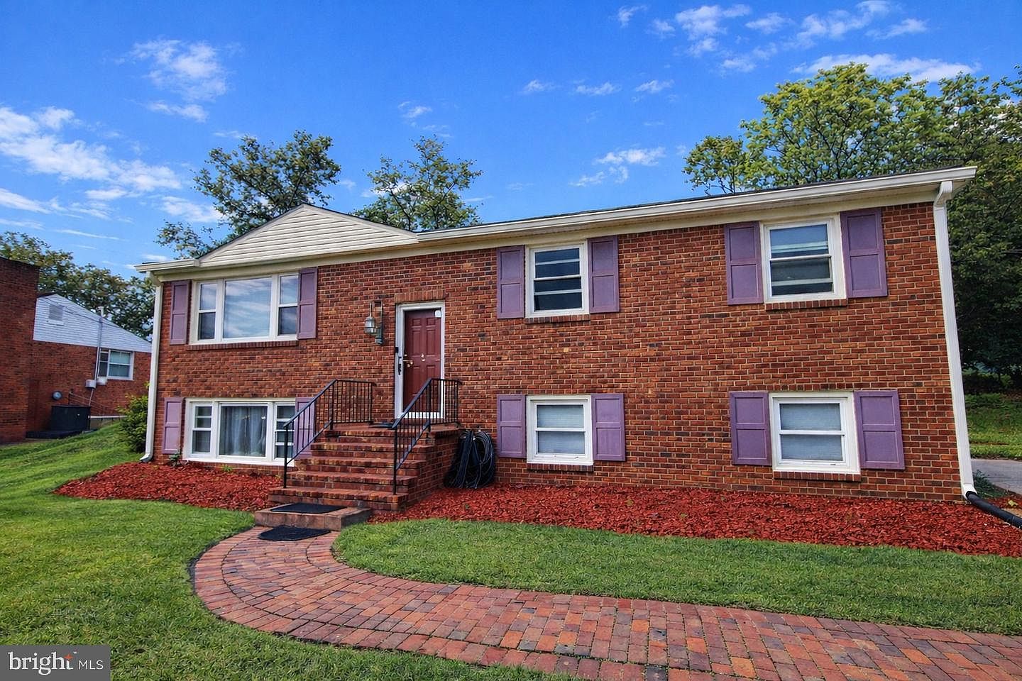 4206 Lakeview Dr, Temple Hills, MD 20748 | Zillow