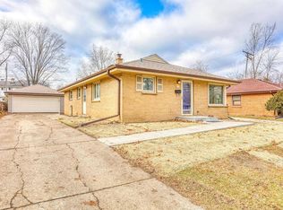 5239 N 87th St, Milwaukee, WI 53225