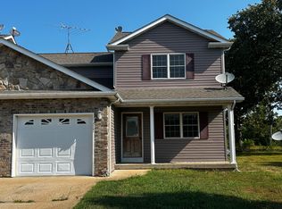 12381 Taylor Ln APT 1, Plato, MO 65552