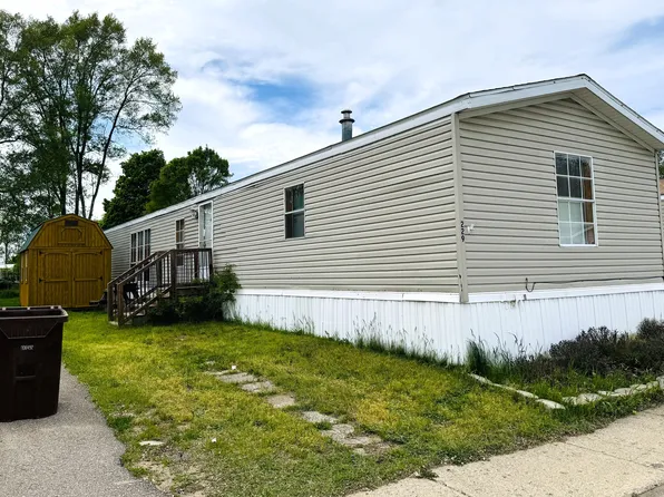 1950 S 13th St Lot 229, Niles, MI 49120