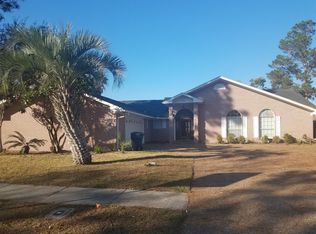 2720 Pembroke Dr, Panama City, FL 32405