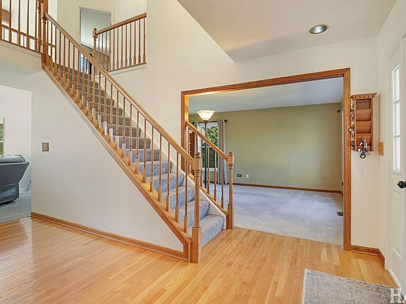 5th image of 1446 Kingsbury Ct