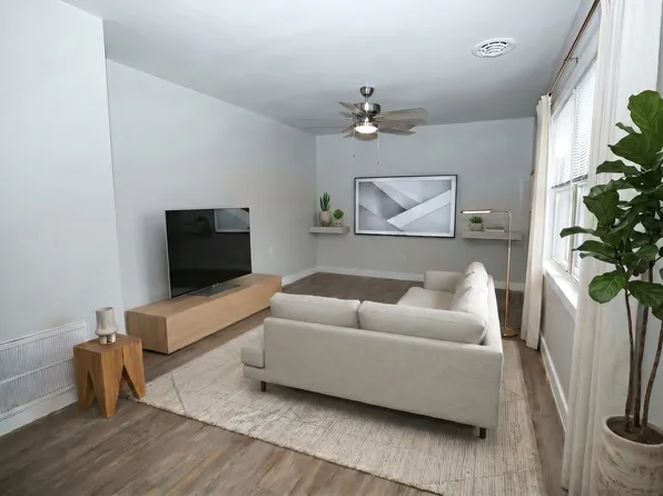 Sunny Knoll Senior Apartments, 102 Sunny Knoll Dr #C56424bf2, Winchester, IN 47394