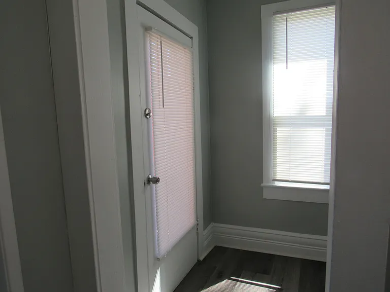 2nd front entry could be used more as a mud room