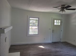 1010 N Main St, Laurinburg, NC 28352