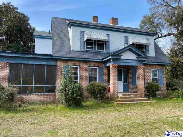 36 S Church St, Summerton, SC 29148