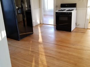 121 Taylor St APT 2, Manchester, NH 03103