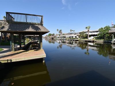 720 Marlin St, Bayou Vista, TX, 77563