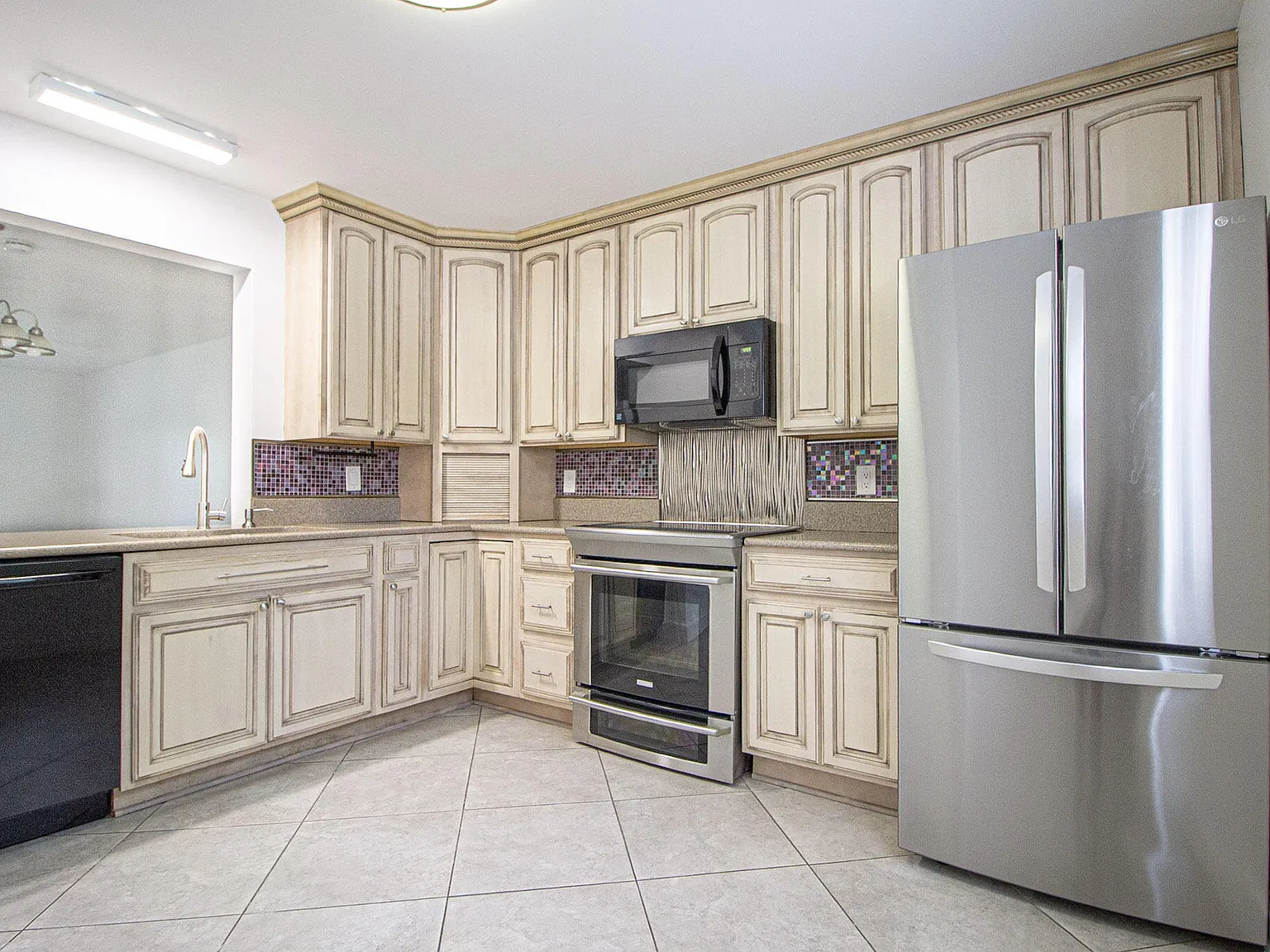 2 bed, 2.0 bath, 1125 sqft, $2,250 — Photo 4