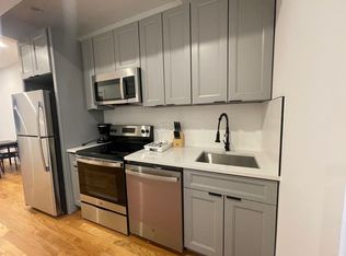 398 Manhattan Ave APT 2R, Brooklyn, NY 11211